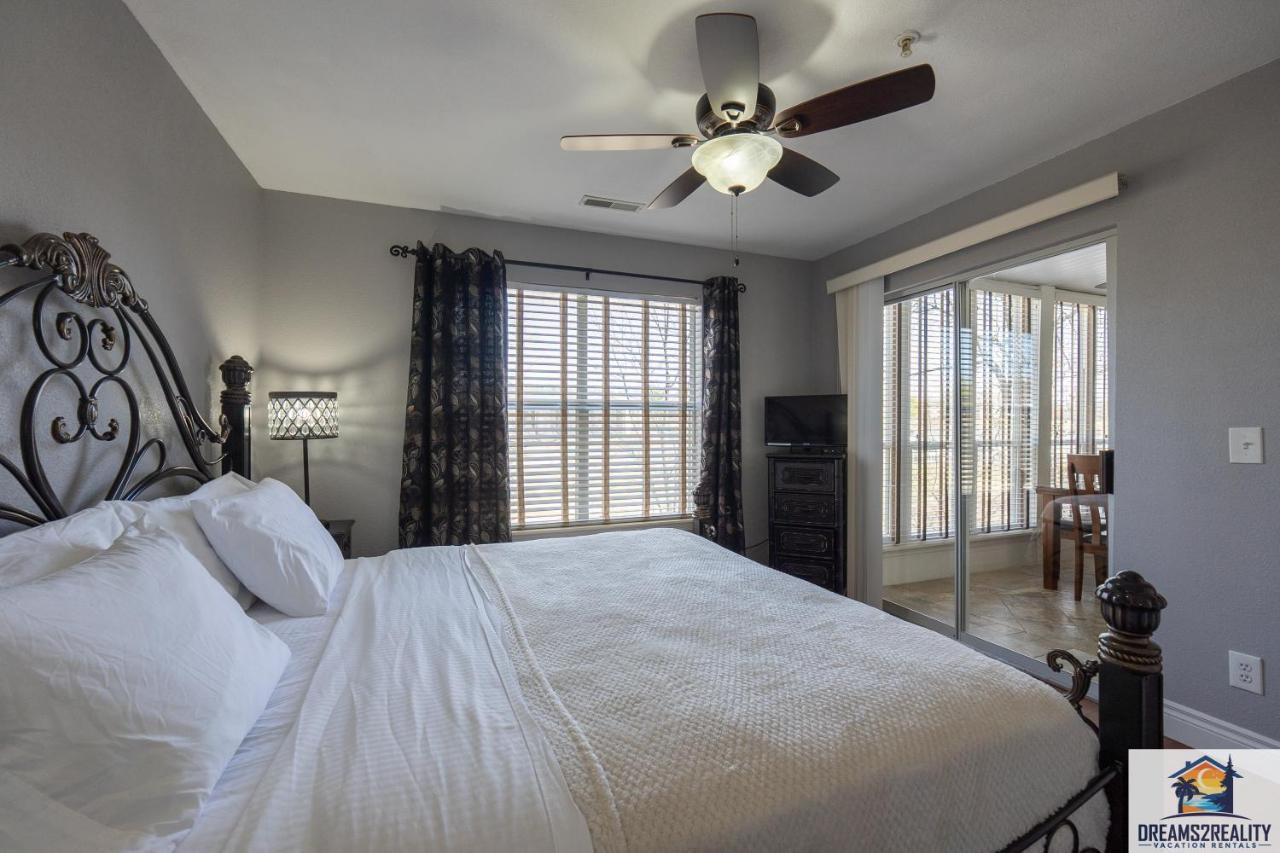 2Br Walk-In Condo - Near The 76 Strip - Free Wifi - Pool - Free Tickets Included - Clb-3 Branson Eksteriør billede