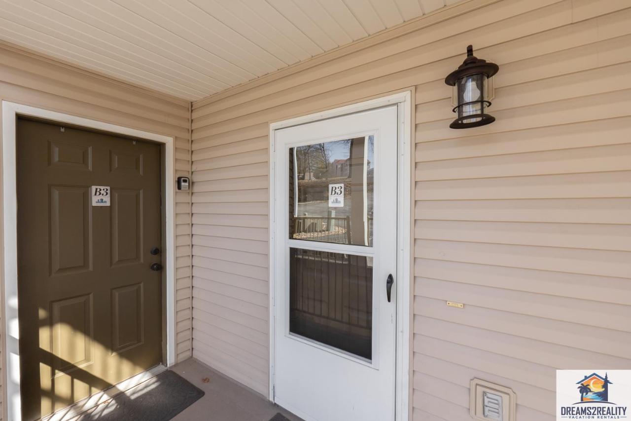2Br Walk-In Condo - Near The 76 Strip - Free Wifi - Pool - Free Tickets Included - Clb-3 Branson Eksteriør billede