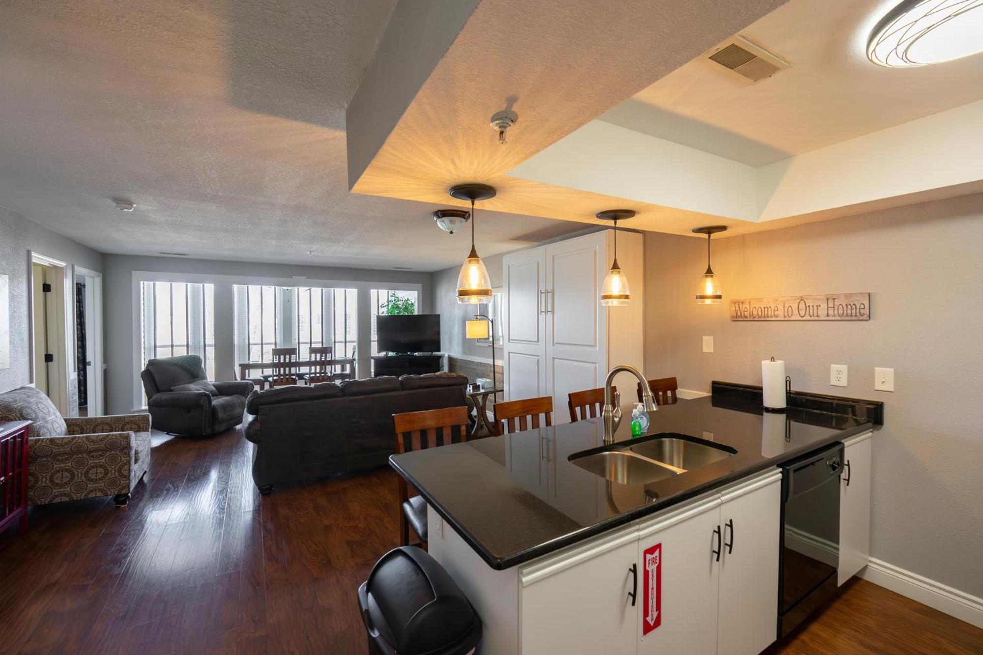 2Br Walk-In Condo - Near The 76 Strip - Free Wifi - Pool - Free Tickets Included - Clb-3 Branson Eksteriør billede