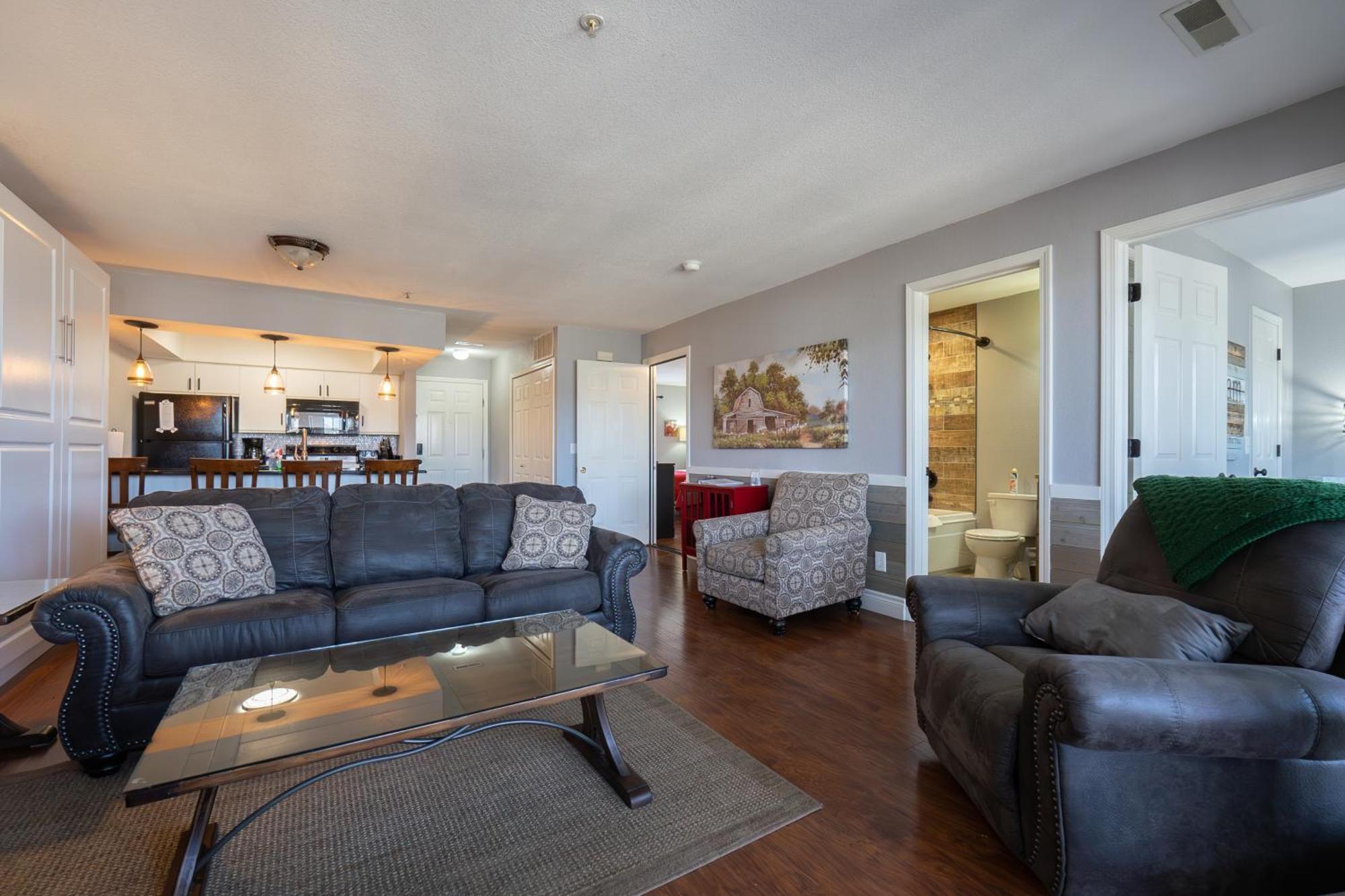 2Br Walk-In Condo - Near The 76 Strip - Free Wifi - Pool - Free Tickets Included - Clb-3 Branson Eksteriør billede