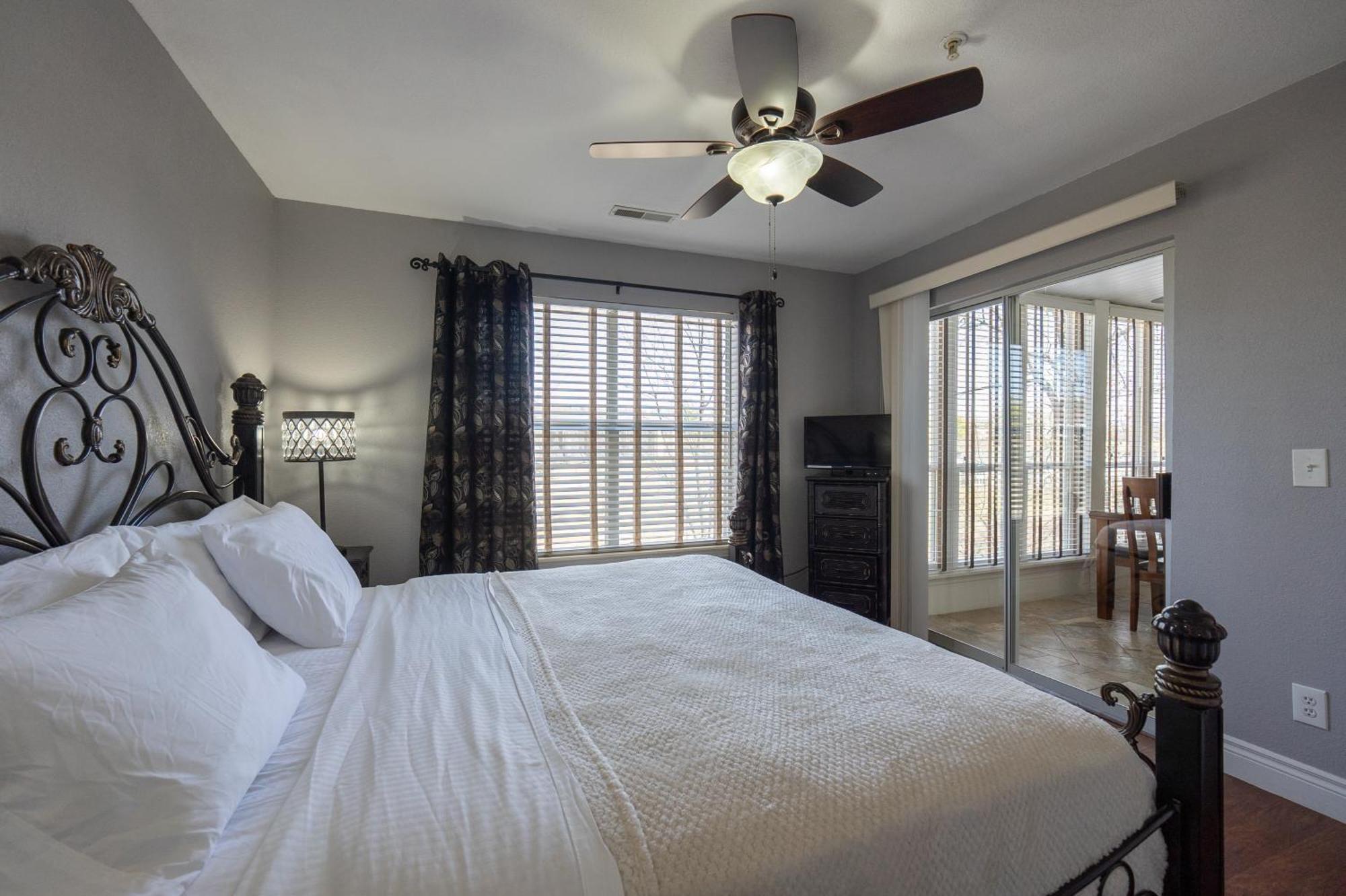 2Br Walk-In Condo - Near The 76 Strip - Free Wifi - Pool - Free Tickets Included - Clb-3 Branson Eksteriør billede